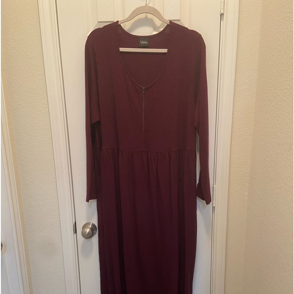 Ulla Popken maxi dress  sz 16/18 berry colored front 7 in zip side pkts